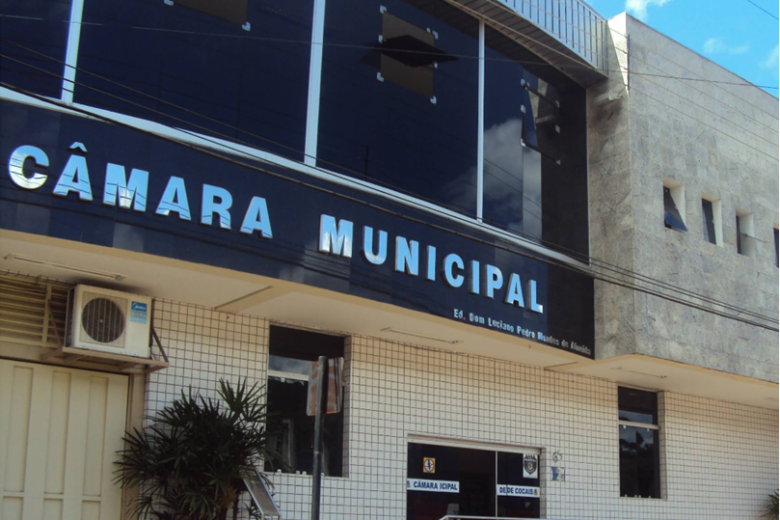 Em resposta a reclamações, Câmara discute falta de água e serviços da Copasa em Barão de Cocais Em resposta a reclamações, Câmara discute falta de água e serviços da Copasa em Barão de Cocais