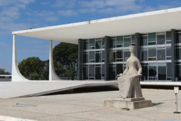 Dino defende penas mais duras e perda automática de cargo para integrantes do judiciário em casos de corrupção