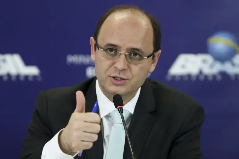 Secretário de Educação, Rossieli Soares, deixa o governo de Minas