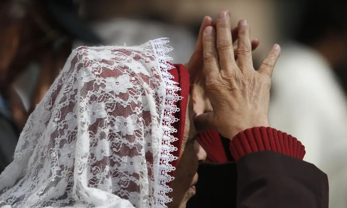 Sábado de Aleluia: entenda o significado da véspera da Páscoa para os cristãos