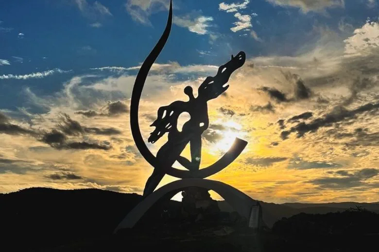 O tempo desta quinta-feira está mais indeciso que casal escolhendo o que assistir na Netflix; confira a previsão