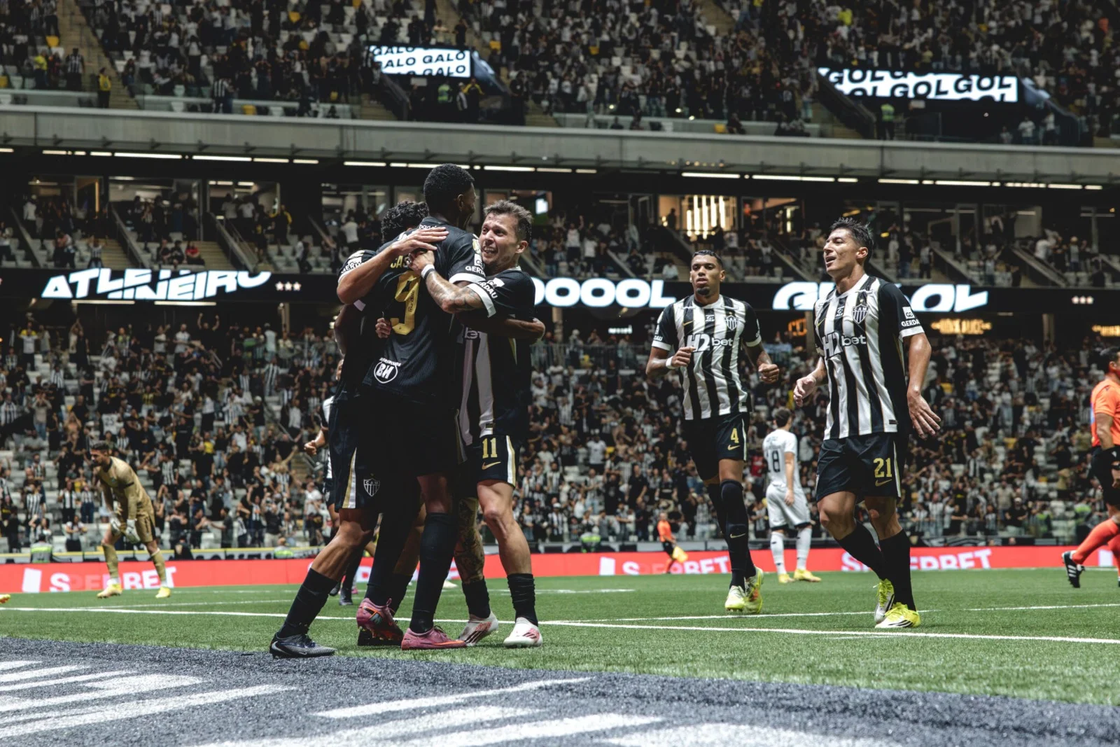 Galo vence Ceará e abre vantagem na briga por vaga na próxima fase da Copa do Brasil