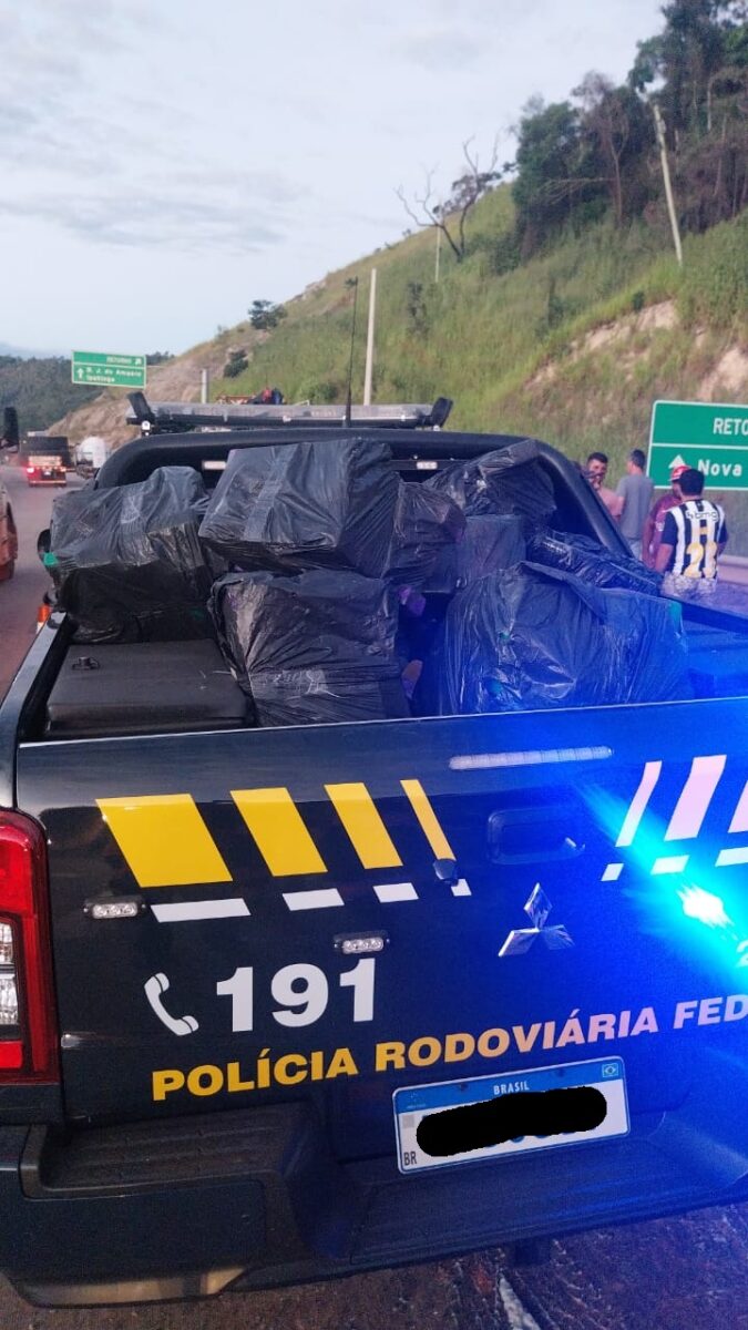 Carga de droga, fuga e tentativa de saque: acidente na BR-381 ganha novos desdobramentos em Caeté