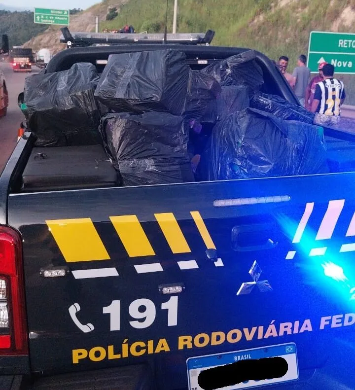 Carga de droga, fuga e tentativa de saque: acidente na BR-381 ganha novos desdobramentos em Caeté