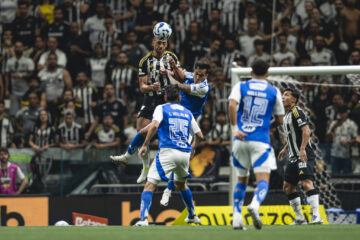 Hoje tem clássico: Atlético e Cruzeiro se enfrentam pela 14ª rodada do Brasileirão às 21h; Rádio Caraça FM transmite o jogo