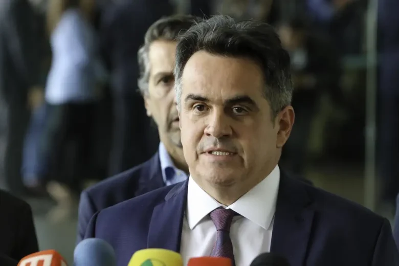 Banco Master: PF faz busca e apreensão contra o senador Ciro Nogueira