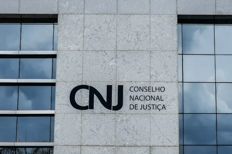 Projeto do CNJ prevê bloqueio de contas de devedores em até 2h