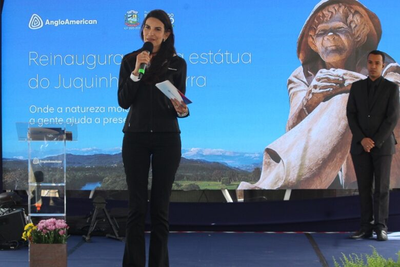 “Legado é o que a gente deixa”, diz presidente da Anglo American durante reinauguração da estátua do Juquinha da Serra