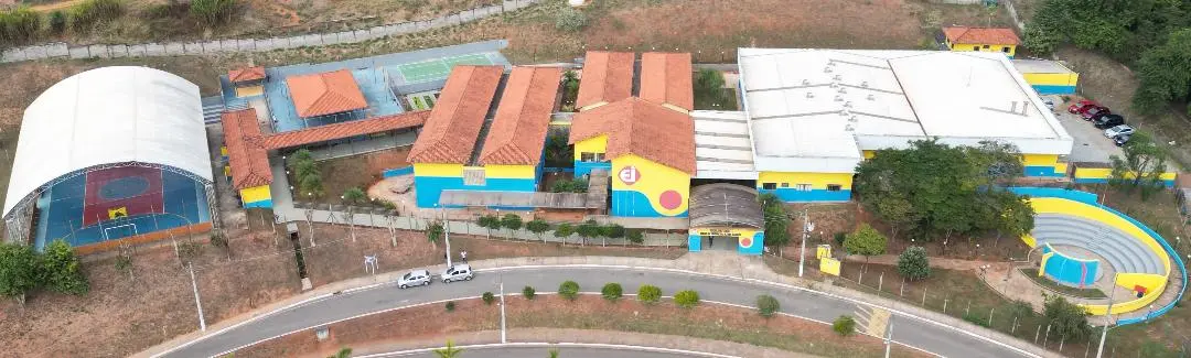 São Gonçalo do Rio Abaixo estabelece Educação em Tempo Integral