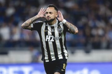 Atlético domina clássico no Mineirão e vence Cruzeiro por 3 a 1