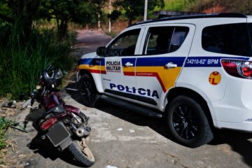 Homem é preso por receptação e falsa identidade após ser flagrado com moto furtada em Caratinga