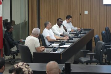 Prestação de contas de secretária de Governo é acompanhada por apenas quatro vereadores na Câmara de Itabira