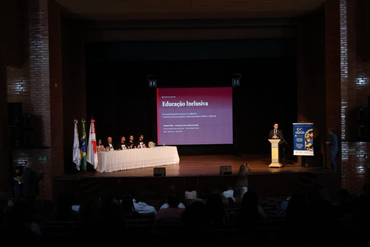 Workshop da Inclusão reúne autoridades e especialistas para debater educação inclusiva em Itabira