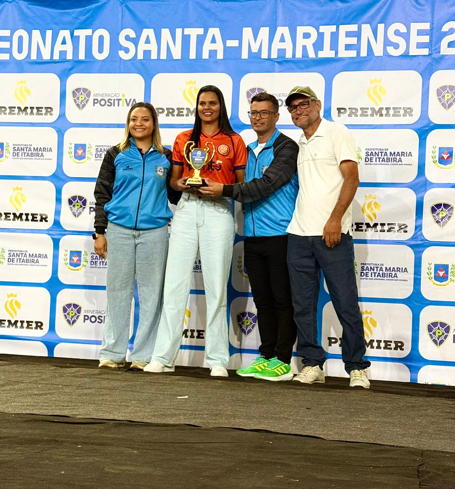 Representatividade feminina é destaque em homenagem durante Campeonato Santa-Mariense de Futebol 2026