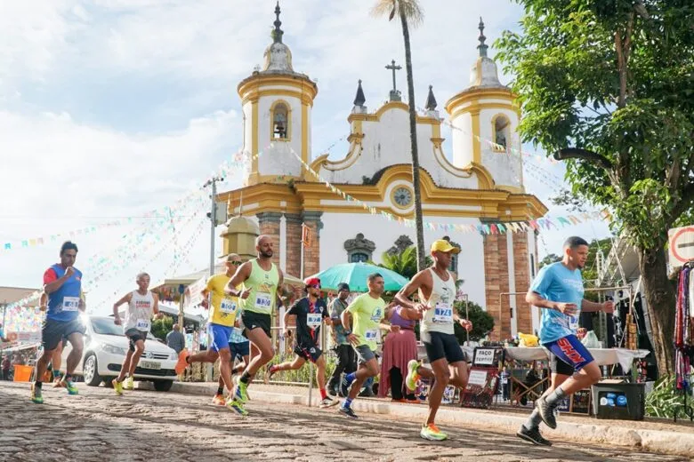 Barão de Cocais recebe atletas de diversas cidades para a XIV Corrida Rústica de São João Batista