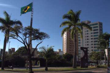 Dia de jogo do Brasil altera funcionamento de serviços em BH