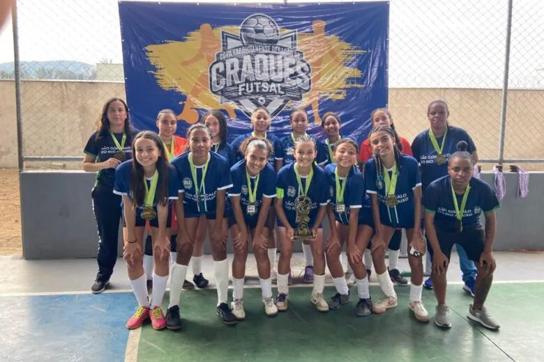 Futsal Feminino de São Gonçalo do Rio Abaixo fica em terceiro lugar na Copa Fabricianense