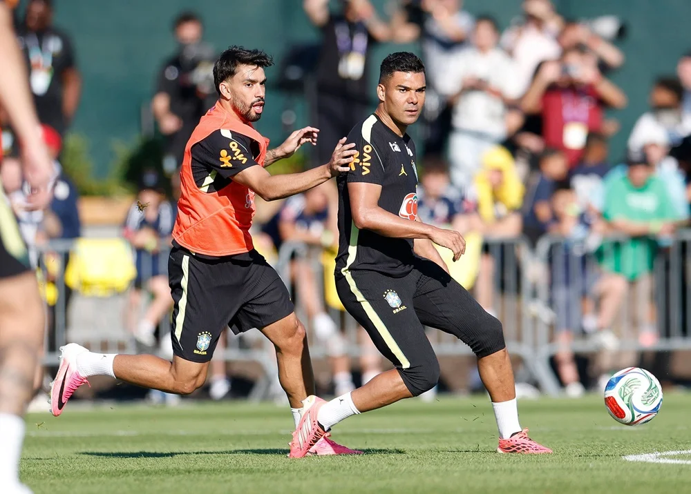Brasil enfrenta Egito em último teste antes da estreia na Copa do Mundo; Rádio Caraça FM transmite o jogo