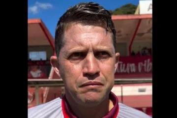 Paulinho Guará vê evolução do Valério, valoriza empate e aguarda diagnóstico de Renan Oliveira