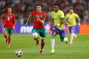 Brasil estreia contra Marrocos e inicia caminhada em busca do hexacampeonato mundial; Rádio Caraça transmite a partida
