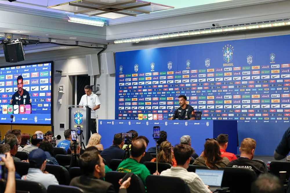 Danilo exalta organização do Brasil para a Copa, elogia Endrick e projeta jogo contra o Haiti