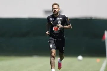 Copa do Mundo: para “otimizar” recuperação, Neymar está fora do jogo do Brasil contra o Haiti