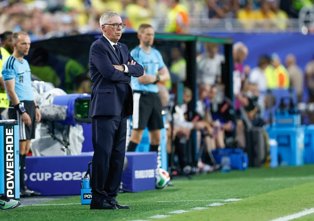 Ancelotti celebra atuação sólida do Brasil, mas pede calma para mata-mata