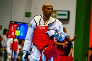 Gustavo Ferreira alcança nona conquista estadual e faz história no taekwondo mineiro
