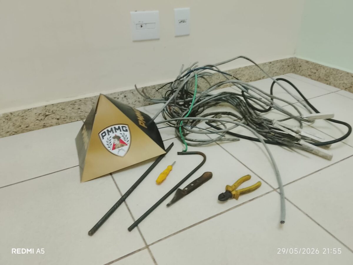 Homem é preso em flagrante por furto de cabos de operadora de telefonia em Itabira