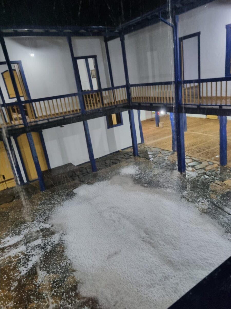 Chuva de granizo causa danos em cidades do Médio Piracicaba e de outras regiões de Minas Gerais