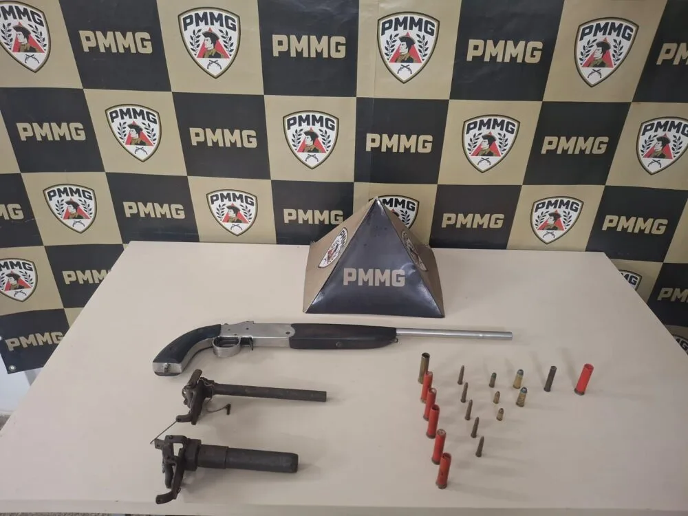 Polícia Militar prende homem e apreende três armas e munições em João Monlevade