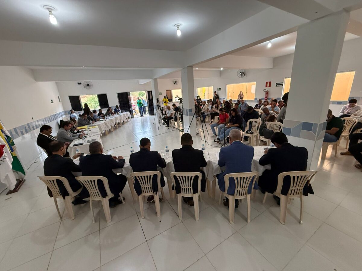 Câmara de Itabira homenageia Dona Tita com minuto de silêncio e moção de pesar durante reunião em Senhora do Carmo