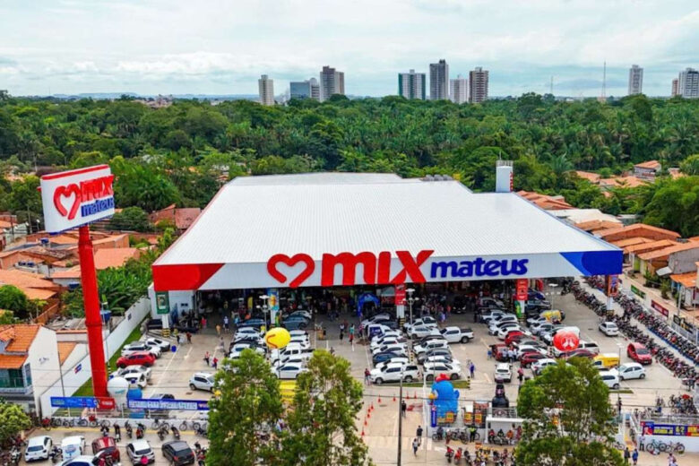 Uma das maiores redes de supermercados do Brasil fecha 28 lojas e demite 6,6 mil funcionários