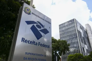 Receita Federal realiza pagamento recorde de restituições do Imposto de Renda