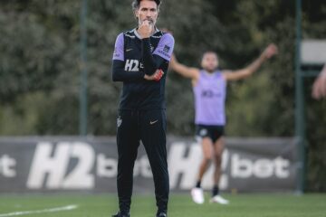 Depois de 51 dias, Atlético volta a campo contra o Bahia na retomada do Campeonato Brasileiro; Rádio Caraça transmite o jogo