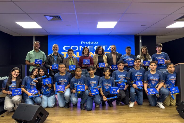 Conecta Talentos forma a primeira turma de Robótica em São Gonçalo do Rio Abaixo Conecta Talentos forma a primeira turma de Robótica em São Gonçalo do Rio Abaixo