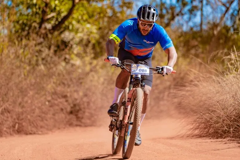 Ciclista monlevadense Maycon Costa conquista segunda colocação em tradicional prova do Desafio Garrucheiro de MTB Ciclista monlevadense Maycon Costa conquista segunda colocação em tradicional prova do Desafio Garrucheiro de MTB