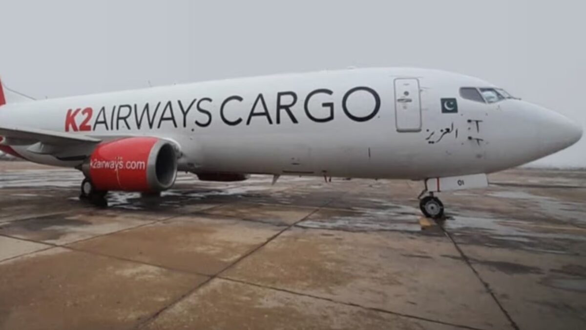 Boeing 737 cargueiro desaparece durante voo no Paquistão; radar indica possível queda no Mar Arábico