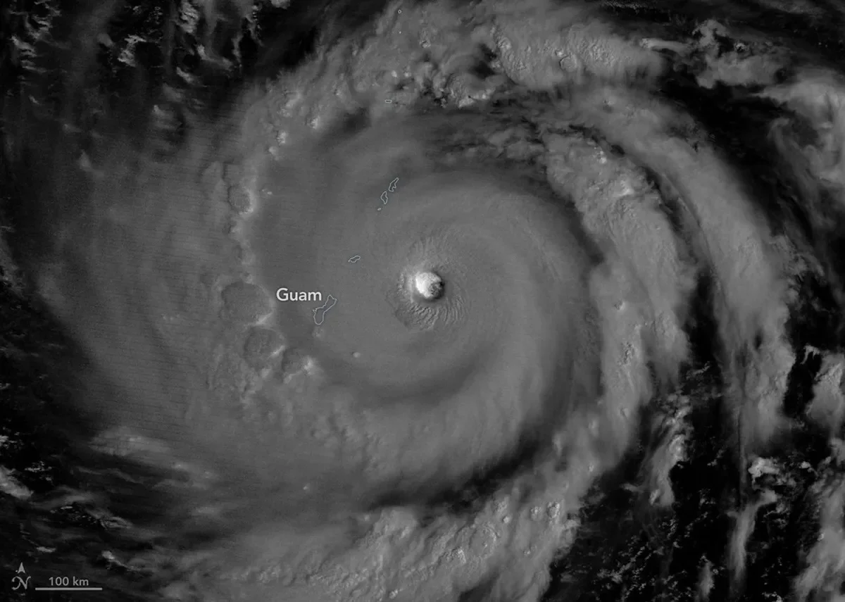 Imagem de satélite impressiona ao revelar força do Supertufão Bavi no Oceano Pacífico