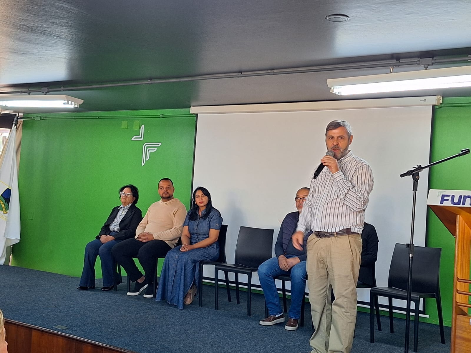 Interassociação reúne lideranças para debater desafios e soluções para os bairros de Itabira