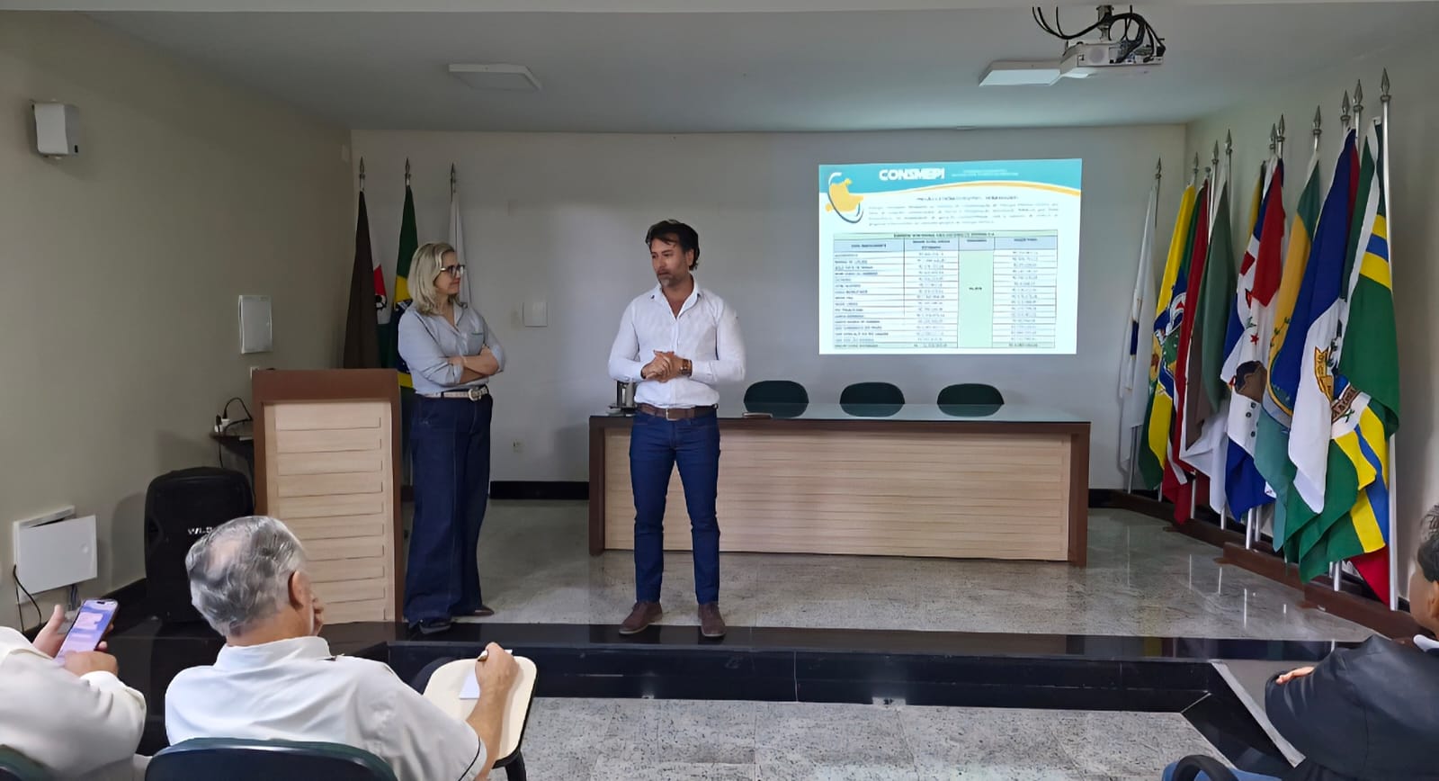 Consmepi adota modelo de energia solar e amplia economia para municípios consorciados