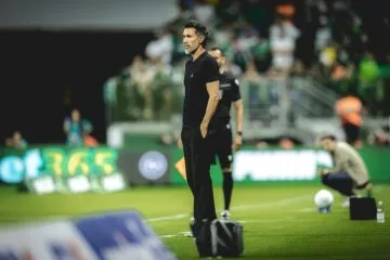 Eduardo Domínguez estaciona o ônibus novamente e Atlético conquista vitória épica em São Paulo