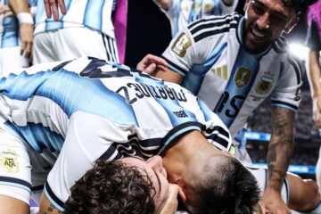Argentina elimina Suíça e enfrenta Inglaterra na semifinal da Copa do Mundo