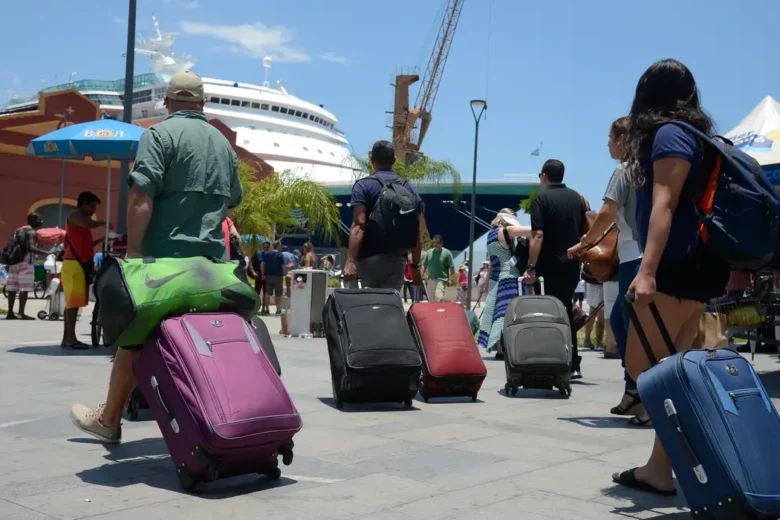 Turismo internacional no Brasil cresce acima da média e impulsiona economia, aponta relatório Turismo internacional no Brasil cresce acima da média e impulsiona economia, aponta relatório
