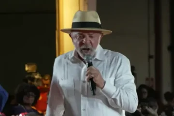 Novo aciona TSE contra Lula e aliados por suposta propaganda eleitoral antecipada