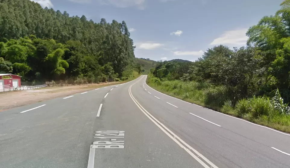 MGC-120, entre Nova Era e Itabira, recebe novos quebra-molas