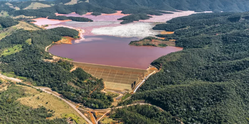 Vale informa sobre alteamento da barragem do Itabiruçu nesta quinta-feira Vale informa sobre alteamento da barragem do Itabiruçu nesta quinta-feira