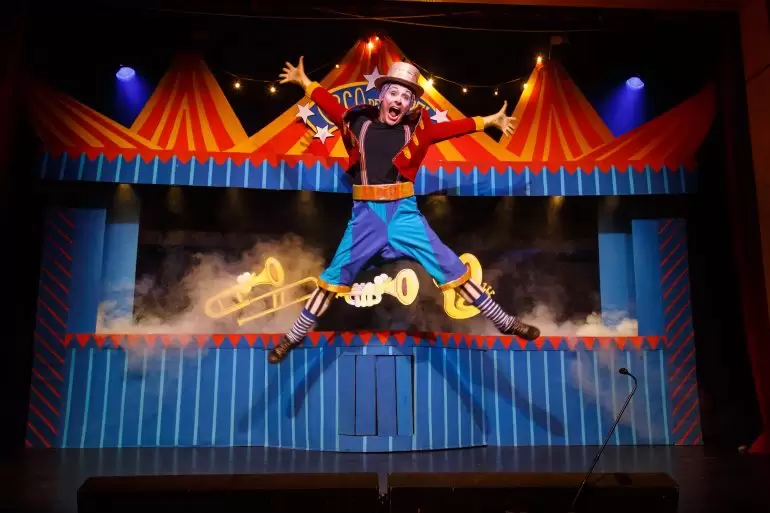 Festival de Inverno tem teatro infantil e música neste domingo
