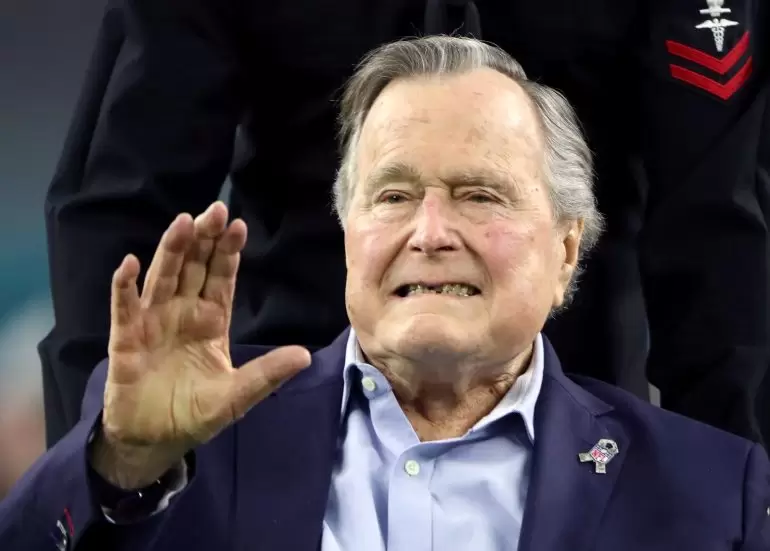 Ex-presidente dos EUA George H.W. Bush morre aos 94 anos