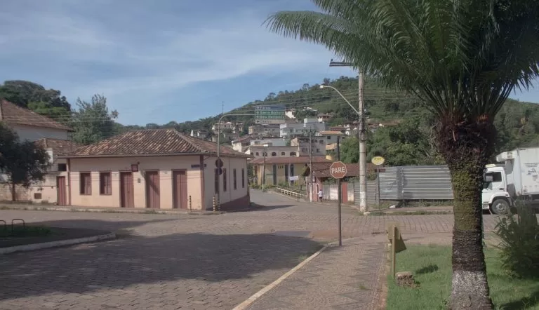 MP dá seis horas para a Vale detalhar riscos reais do rompimento de barragem em Barão de Cocais